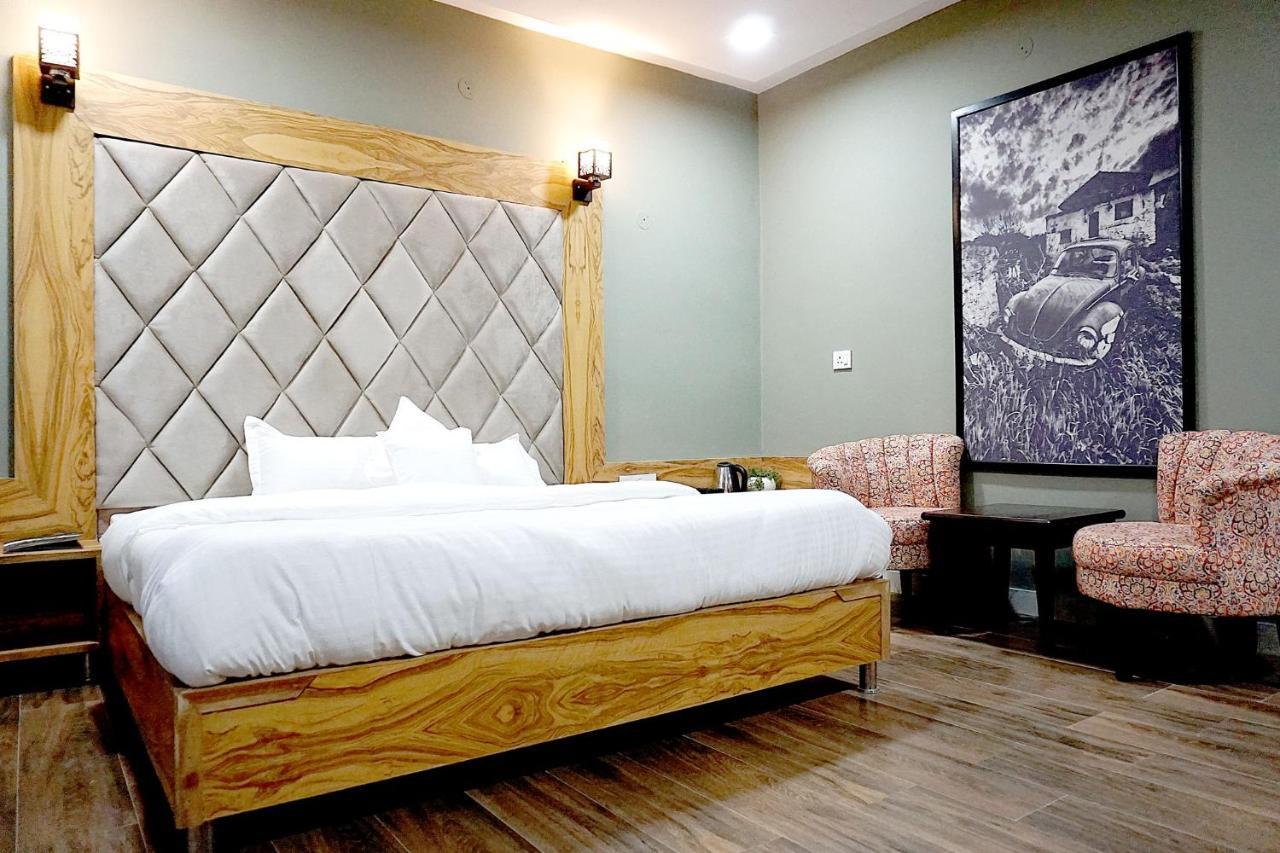 Sl Manor Hill Resort Mussoorie Exterior foto